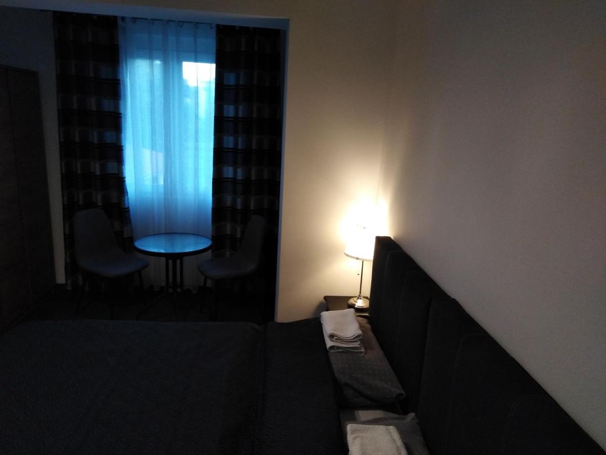 Filsdeger Haz - Central Rooms & Apartmans Buitenkant foto