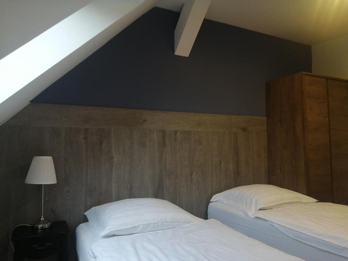 Filsdeger Haz - Central Rooms & Apartmans Buitenkant foto